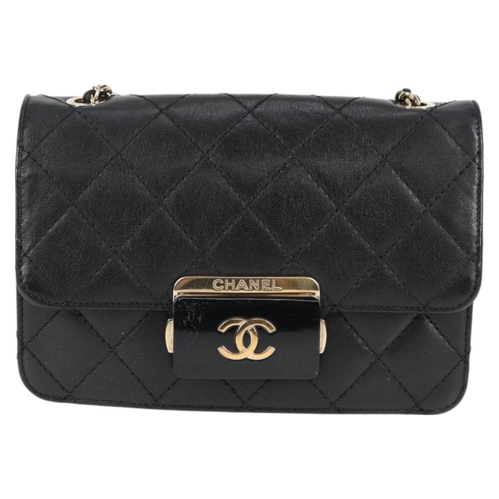 Chanel Matelasse Lambskin Chain Shoulder Bag Black
